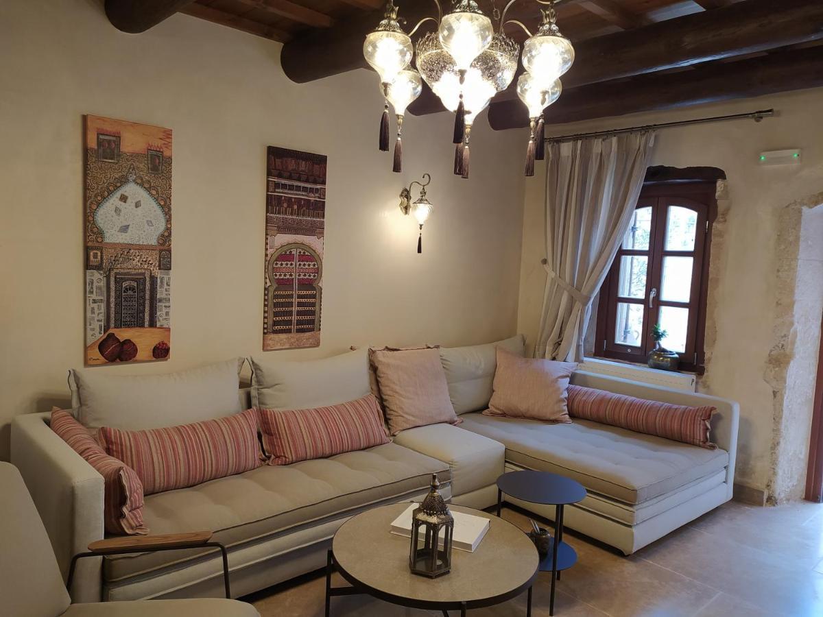 Wild Violet Villa: An Old Vision Of Luxury Melidhónion Екстериор снимка